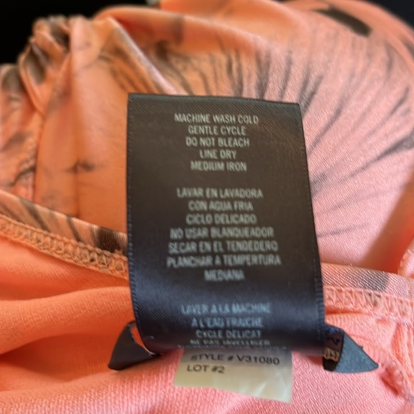 Vince Camuto Peach and Black Pink One Piece - Picture 5 of 6